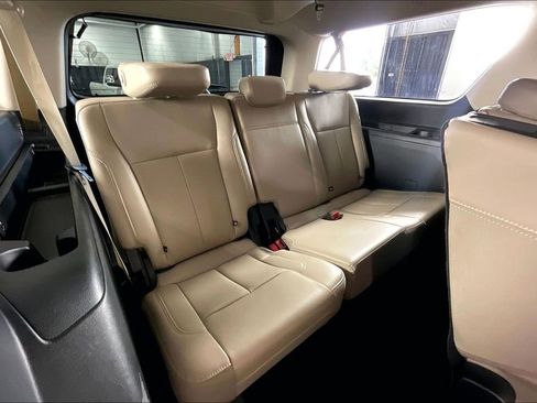 Used 2024 Ford Expedition Max XLT RWD image 38