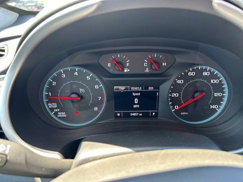 Used 2023 Chevrolet Malibu LT FWD image 13