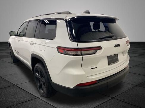 Used 2023 Jeep Grand Cherokee L Altitude image 4
