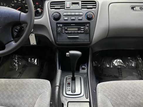 Used 2001 Honda Accord LX image 23