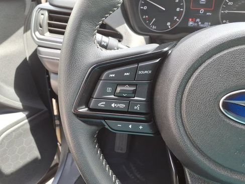 Used 2025 Subaru Forester Premium AWD/4WD image 18