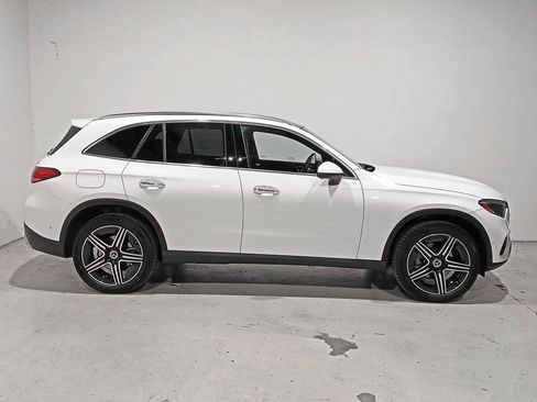 Used 2026 Mercedes-Benz GLC 300 4MATIC image 7