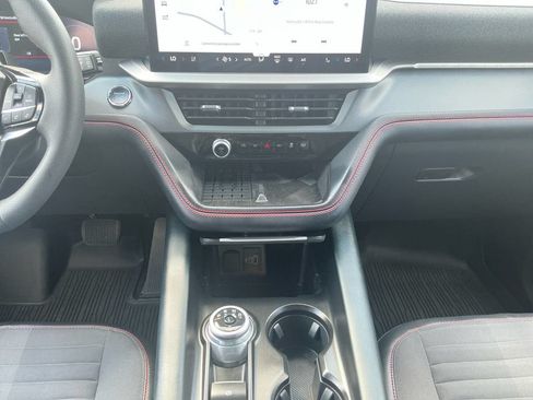 Used 2025 Ford Explorer ST-Line w/ Premium Package RWD image 20