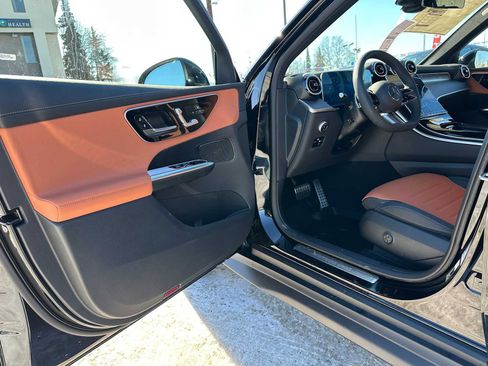 New 2026 Mercedes-Benz GLC 300 4MATIC image 19