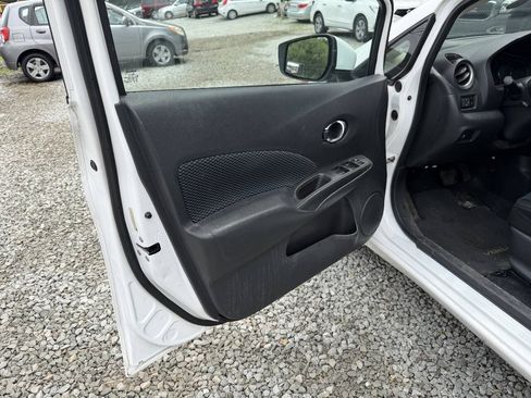 Used 2017 Nissan Versa Note SV w/ SV Appearance Package FWD image 11