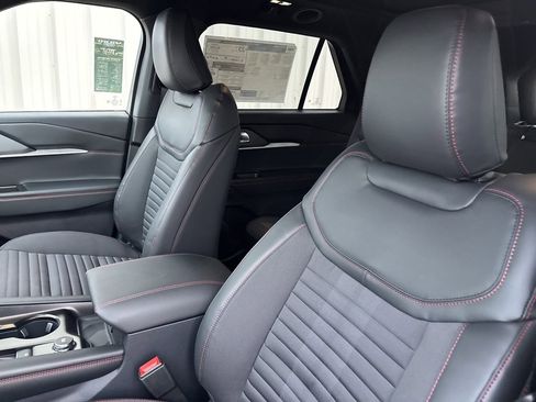 New 2026 Ford Explorer ST-Line image 22