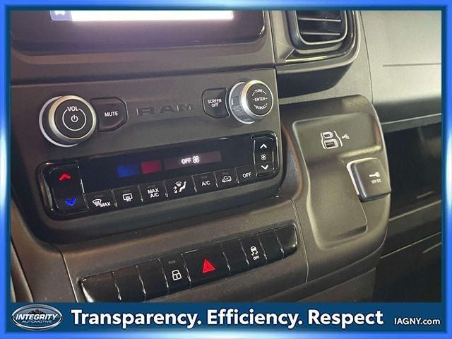 Used 2025 RAM ProMaster 2500 w/ Convenience Group FWD image 31