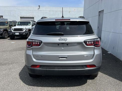 Certified 2023 Jeep Compass Latitude w/ Convenience Group AWD/4WD image 6
