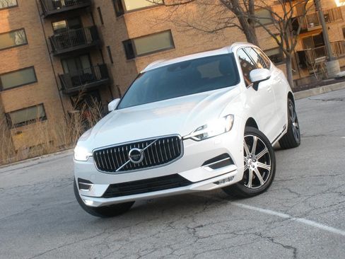 Used 2018 Volvo XC60 T6 Inscription w/ Advanced Package image 7