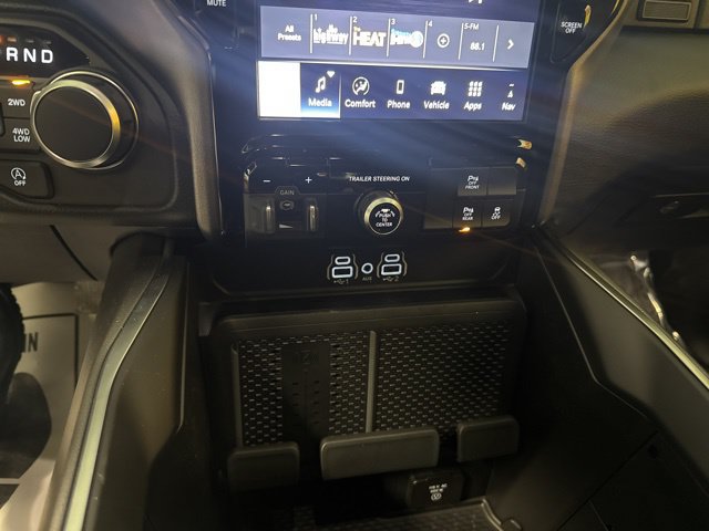 New 2026 RAM 1500 Big Horn AWD/4WD image 30