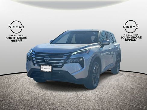 Used 2025 Nissan Rogue SV AWD/4WD image 4