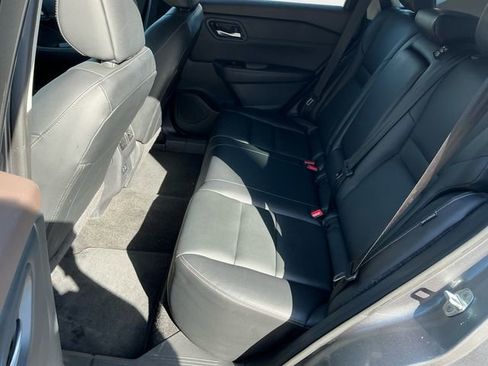 Used 2023 Nissan Rogue SL AWD/4WD image 14