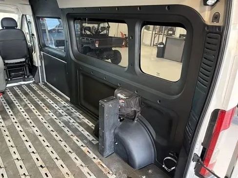 Used 2019 RAM ProMaster 2500 FWD image 18