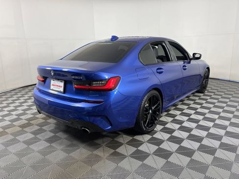 Used 2021 BMW 330i Sedan w/ M Sport Package image 14