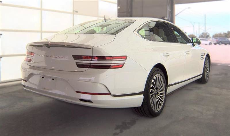 Used 2024 Genesis G80 AWD/4WD image 4