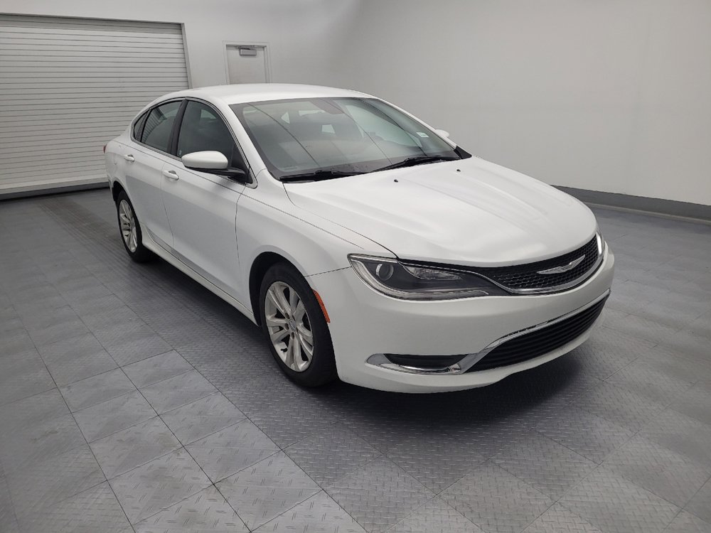 Used 2016 Chrysler 200 Limited w/ Convenience Group FWD image 13