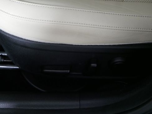 Used 2023 Kia Stinger GT-Line w/ Sun & Sound Package image 20