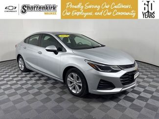 Used 2019 Chevrolet Cruze LT video 1