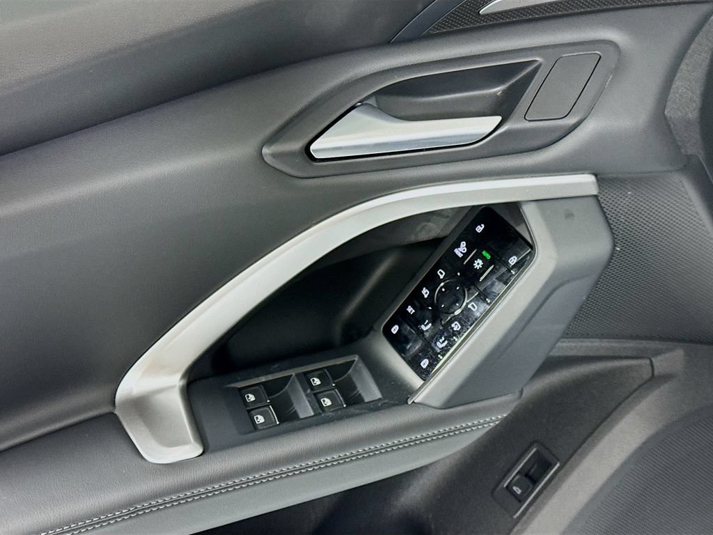 Used 2026 Audi Q5 Premium Plus w/ Premium Plus AWD/4WD image 26