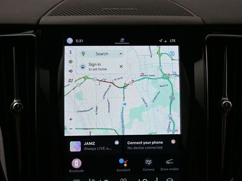 Used 2023 Volvo XC60 B5 Ultimate w/ Climate Package image 15