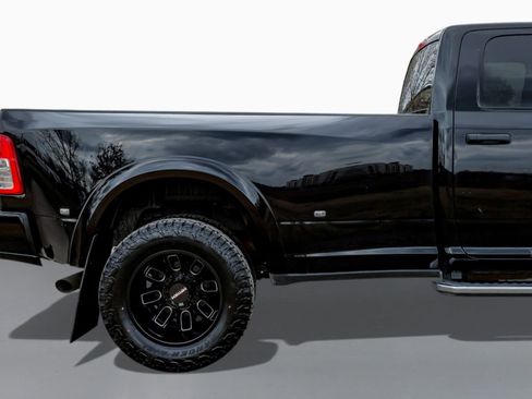 Used 2024 RAM 3500 Big Horn image 7