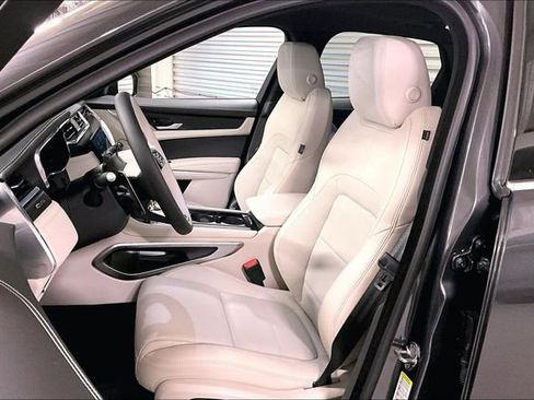 New 2026 Jaguar F-PACE R-Dynamic S AWD/4WD image 8