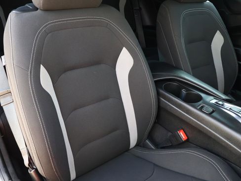 Used 2021 Chevrolet Camaro LT image 14