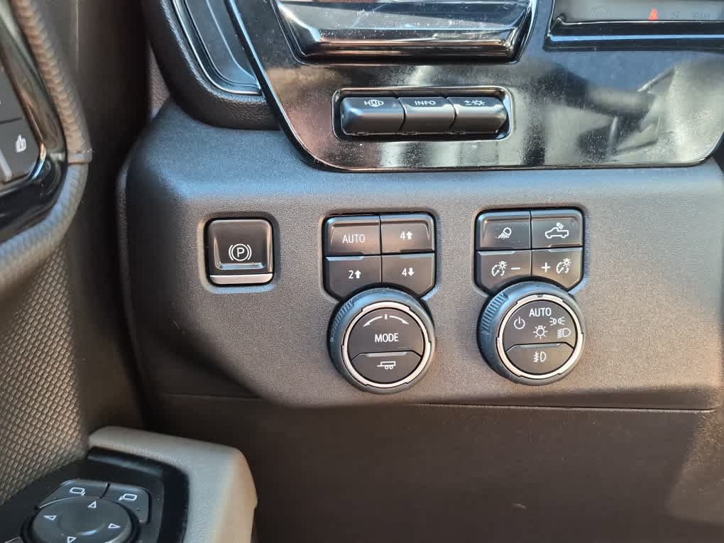 Used 2023 Chevrolet Silverado 1500 ZR2 w/ ZR2 Bison Edition AWD/4WD image 21