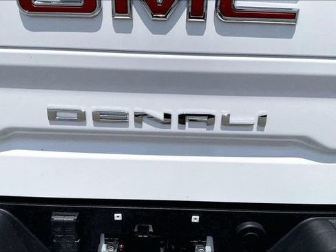 Used 2024 GMC Sierra 1500 Denali AWD/4WD image 23
