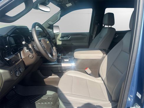 Used 2024 Chevrolet Silverado 1500 LTZ image 9