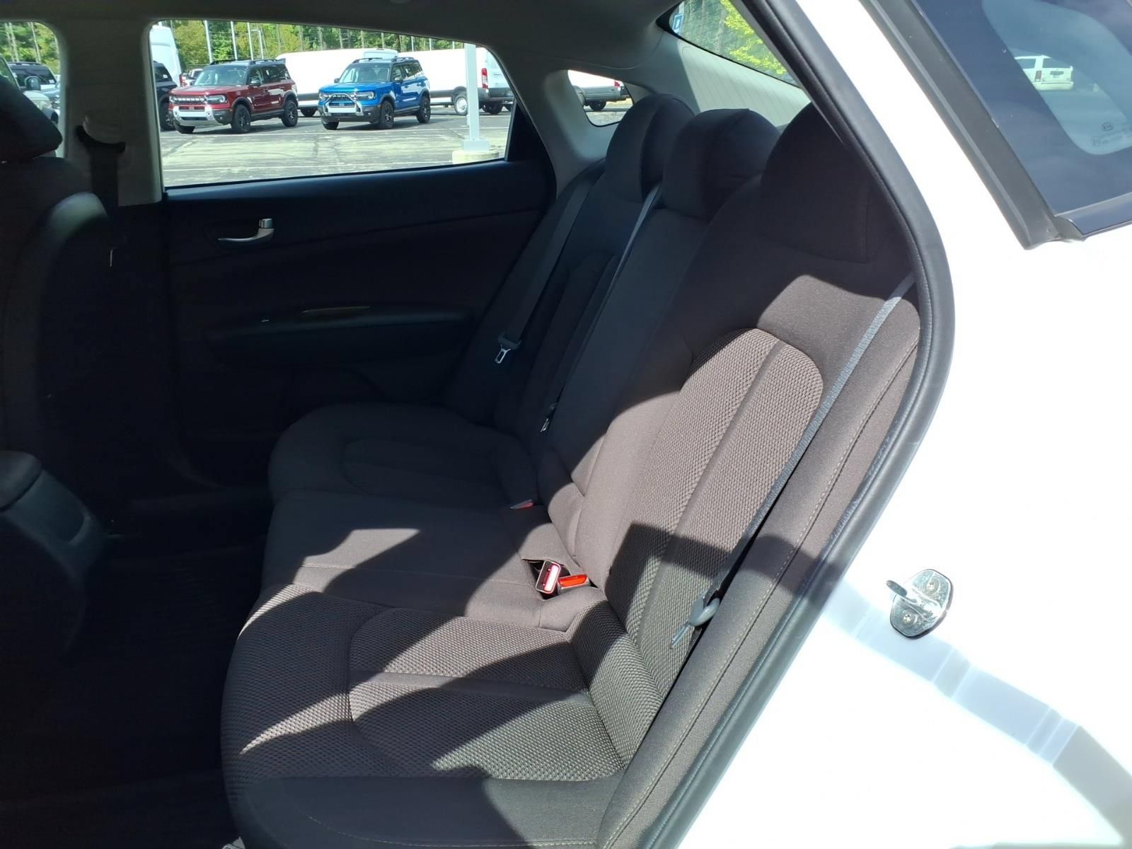 Used 2020 Kia Optima LX FWD image 28