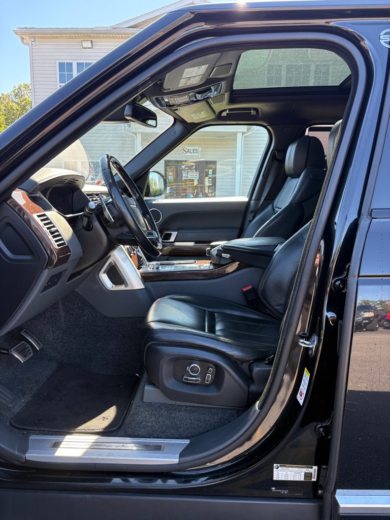 Used 2016 Land Rover Range Rover LWB SV Autobiography AWD/4WD image 10
