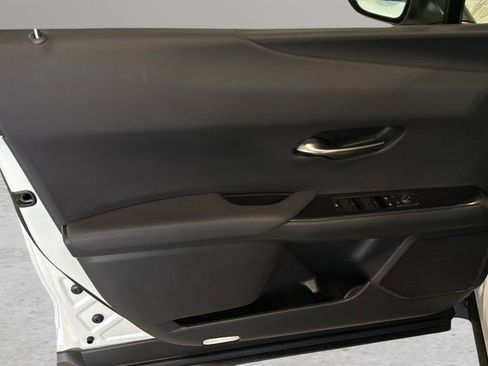 Used 2025 Lexus UX 300h AWD w/ Accessory Package (Z2) image 10