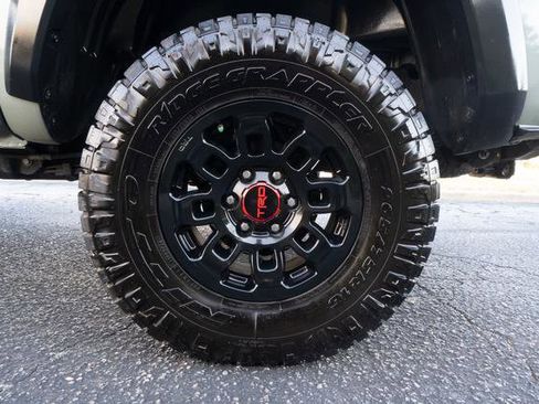 Used 2023 Toyota Tacoma TRD Off-Road image 45
