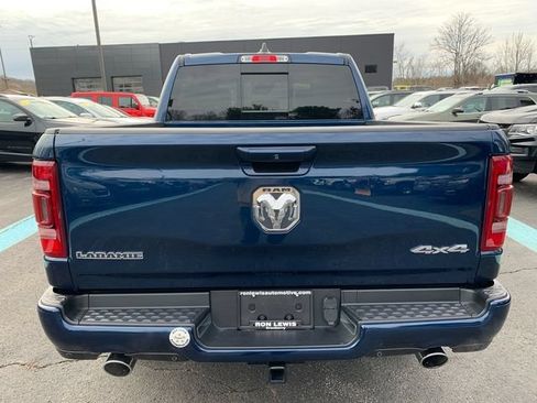 Used 2023 RAM 1500 Laramie AWD/4WD image 4