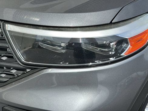 Certified 2021 Ford Explorer 2WD image 6