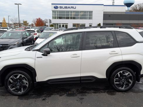New 2025 Subaru Forester Limited image 4