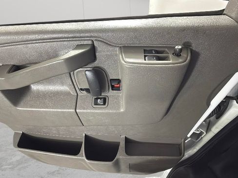 Used 2024 Chevrolet Express 2500 w/ Driver Convenience Package RWD image 24