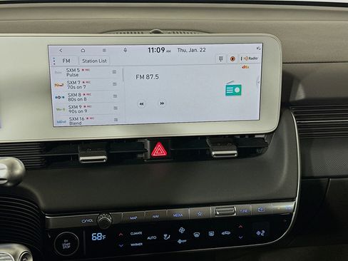 Used 2024 Hyundai Ioniq 5 SEL image 21