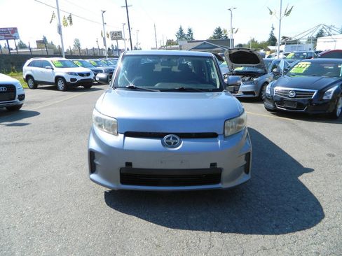Used 2011 Scion xB Base 4dr Wagon 4A image 3