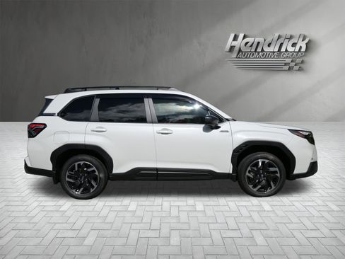 New 2026 Subaru Forester Premium AWD/4WD image 10