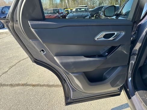 Used 2024 Land Rover Range Rover Velar Dynamic SE image 29