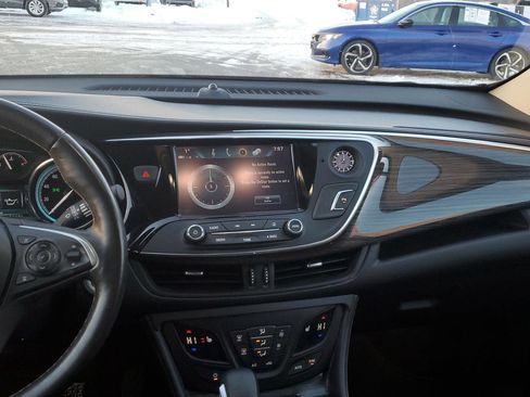 Used 2018 Buick Envision Essence image 27