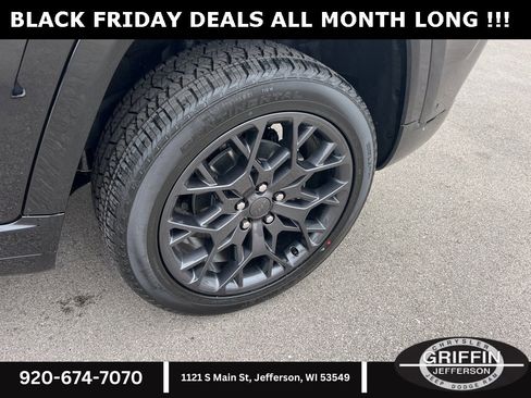 New 2025 Jeep Grand Cherokee Summit w/ High Altitude Package image 13