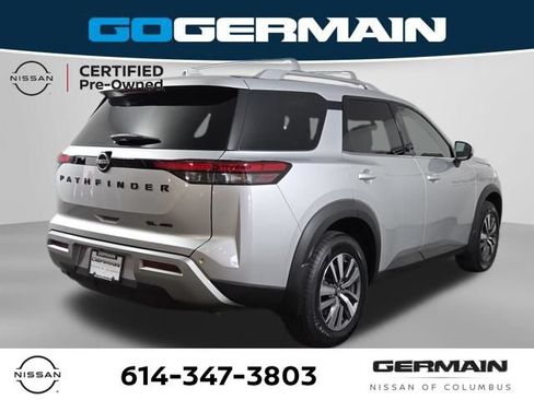 Certified 2024 Nissan Pathfinder SL w/ Black Appearance Package AWD/4WD image 6