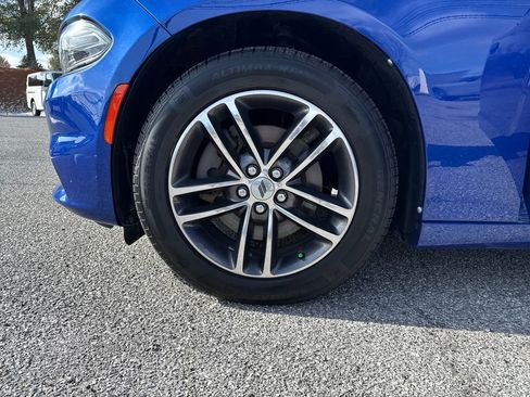 Used 2019 Dodge Charger SXT w/ Cold Weather Package image 28