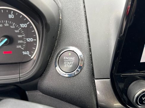 Used 2020 Ford EcoSport SE image 24