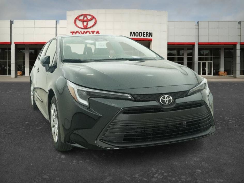 New 2026 Toyota Corolla LE FWD image 7