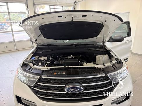 Certified 2023 Ford Explorer XLT w/ Equipment Group 202A AWD/4WD image 28