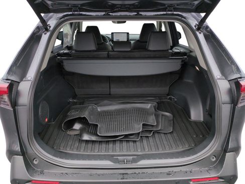 Used 2025 Toyota RAV4 XLE Premium w/ Weather Package AWD/4WD image 26